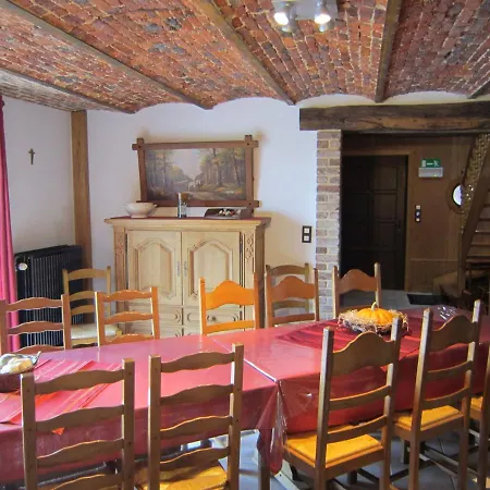 펜션 In Cul Des Sarts