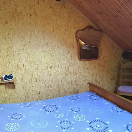 Holiday home Cosy Holiday Home In Cul-Des-Sarts With Terrace