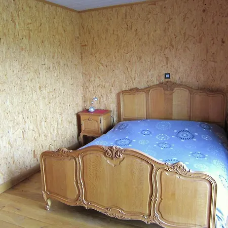 Cosy Holiday Home In Cul-Des-Sarts With Terrace Holiday home *